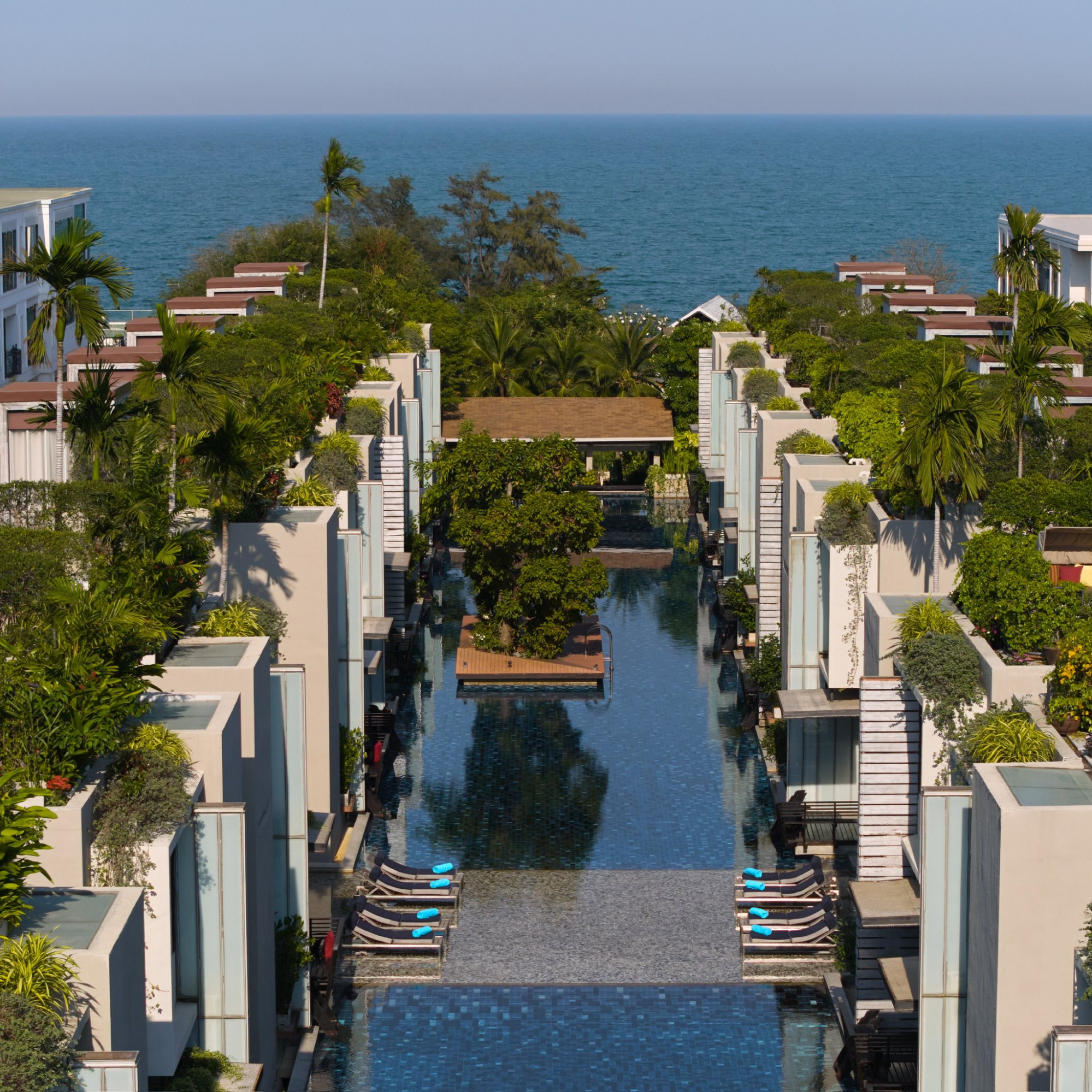 Let's Sea Hua Hin Al Fresco Resort โรงแรมหัวหินโซนเขาตะเกียบ