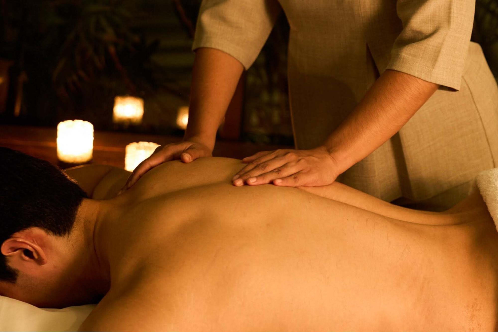 Couple's Pavilion ที่ Gaia Spa Let's Sea Hua Hin ห้องสปาคู่ส่วนตัว
