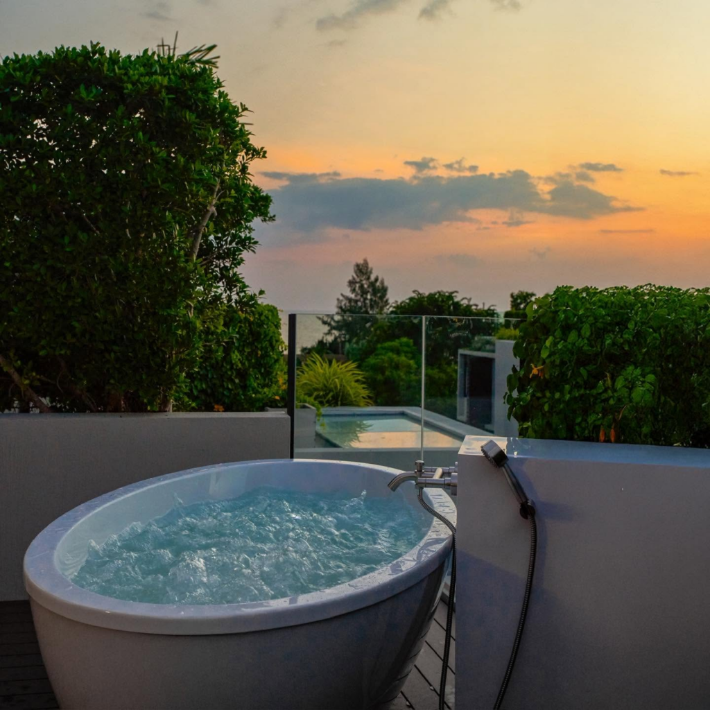 Moondeck Rooftop Let's Sea Outdoor Spa Tub แช่ดู Magic Hour